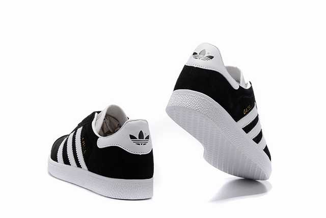 Les Adidas Gazelle Femme allient un style emblématique à une performance exceptionnelle.