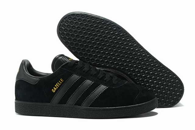 Les Adidas Gazelle Femme allient un style emblématique à une performance exceptionnelle.