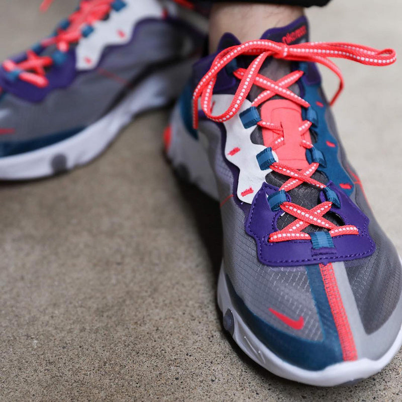 les baskets Nike Upcoming React Element 87 Femme sont un témoignage de l'engagement de Nike à combiner style et innovation.