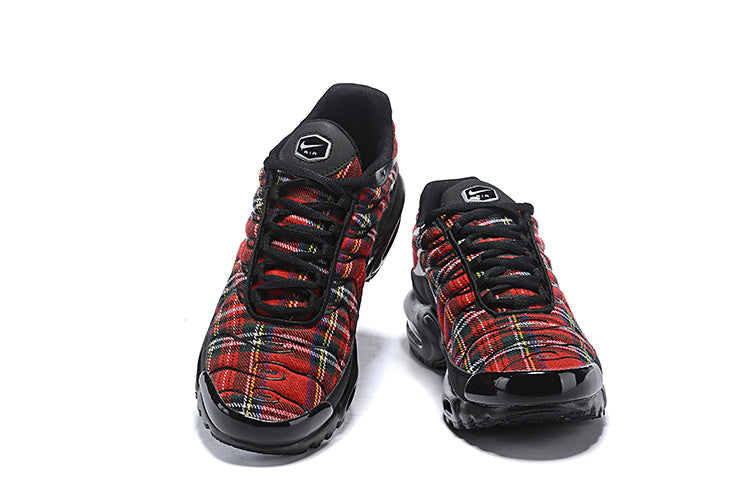 les baskets Nike TN Air Max Plus Femme sont un témoignage de l'engagement de Nike à combiner style et innovation. Exceptionnel 