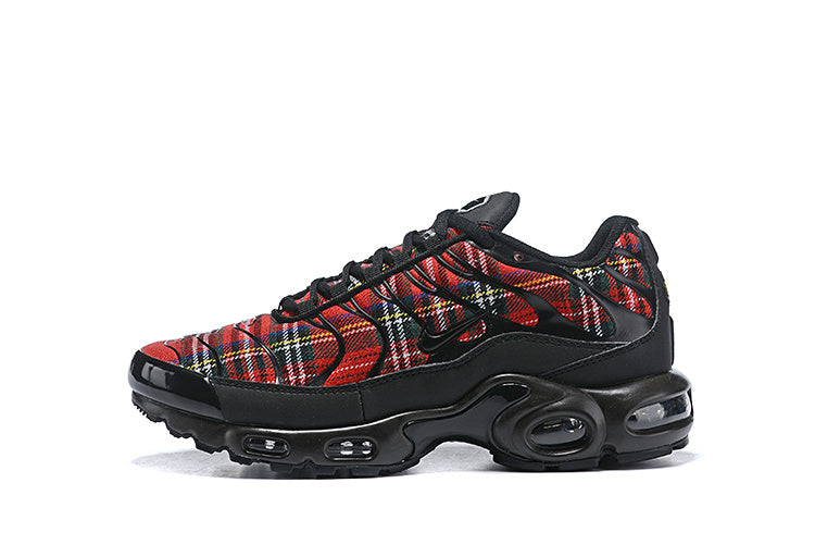 les baskets Nike TN Air Max Plus Femme sont un témoignage de l'engagement de Nike à combiner style et innovation. Exceptionnel 