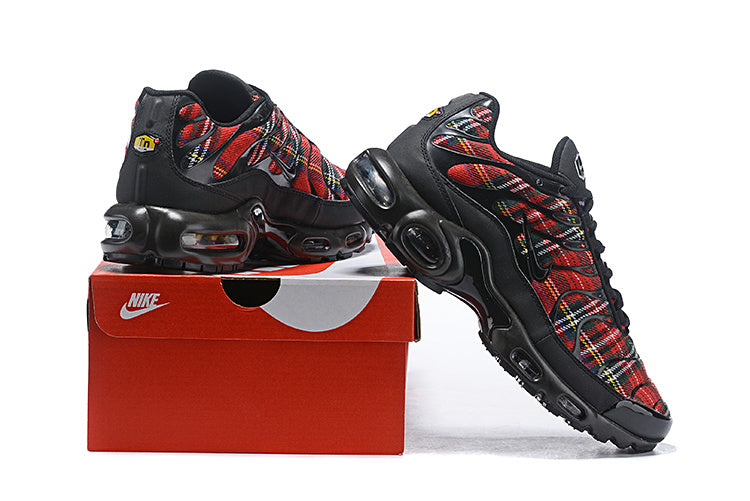 les baskets Nike TN Air Max Plus Femme sont un témoignage de l'engagement de Nike à combiner style et innovation. Exceptionnel 