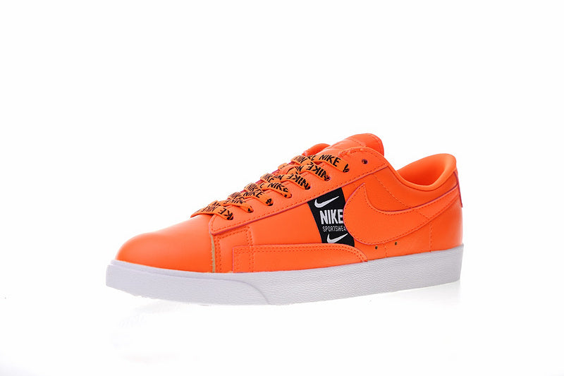 Résultats de l'évolution emblématique de la ligne Nike, les Nike Blazer Low 40 sont un témoignage de l'engagement de Nike à combiner style et innovation.