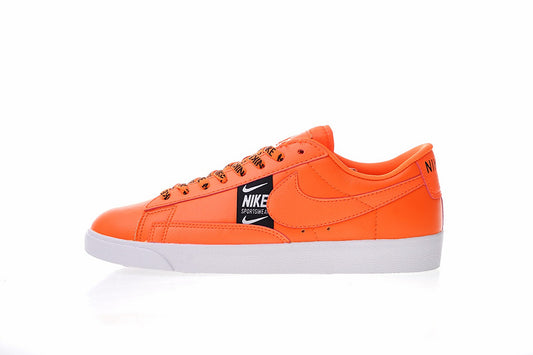 Résultats de l'évolution emblématique de la ligne Nike, les Nike Blazer Low 40 sont un témoignage de l'engagement de Nike à combiner style et innovation.