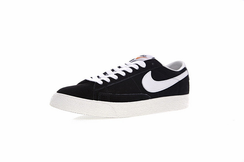Résultats de l'évolution emblématique de la ligne Nike, les Nike Blazer Low 40 sont un témoignage de l'engagement de Nike à combiner style et innovation.