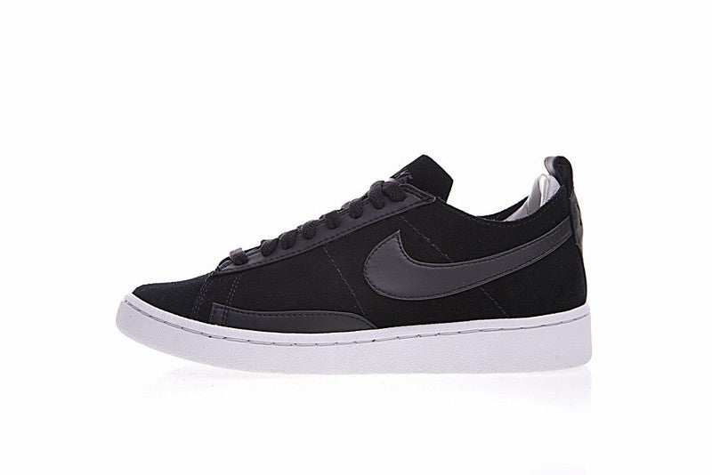 Résultats de l'évolution emblématique de la ligne Nike, les Nike Blazer Low 40 sont un témoignage de l'engagement de Nike à combiner style et innovation.