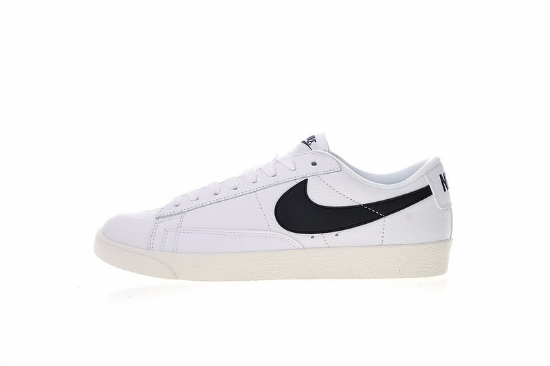 Résultats de l'évolution emblématique de la ligne Nike, les Nike Blazer Low 40 sont un témoignage de l'engagement de Nike à combiner style et innovation.