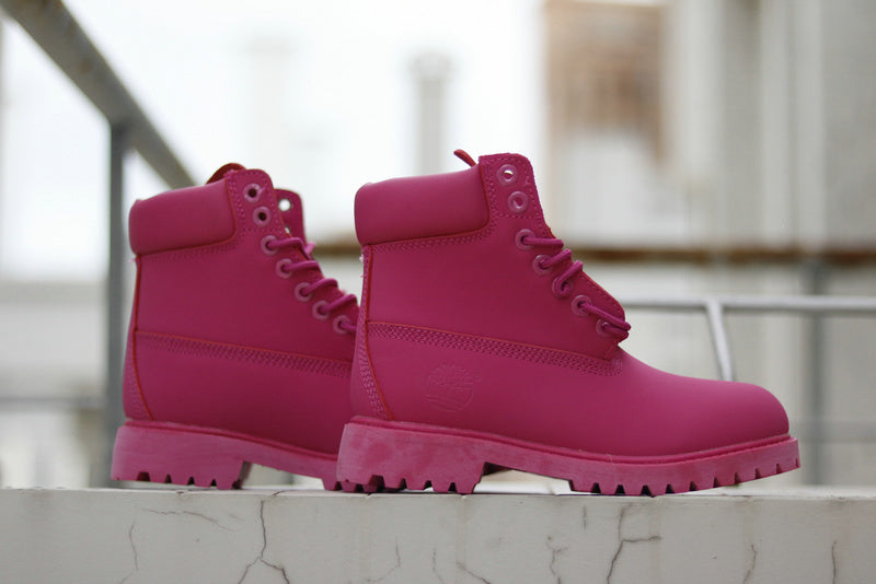 les baskets, bottes Timberland Femme sont un témoignage de l'engagement de Timberland à combiner style et durabilité.