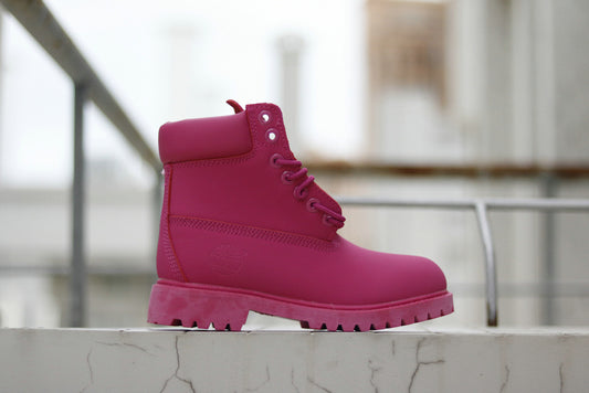 les baskets, bottes Timberland Femme sont un témoignage de l'engagement de Timberland à combiner style et durabilité.