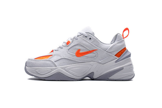 Résultats de l'évolution emblématique de la ligne Nike, les baskets Nike M2K Tekno Femme  sont un témoignage de l'engagement de Nike à combiner style et innovation.