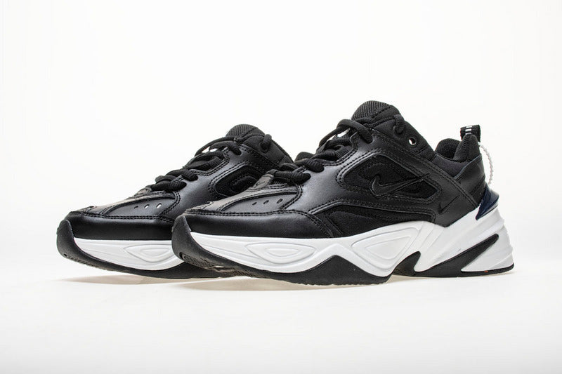 Résultats de l'évolution emblématique de la ligne Nike, les baskets Nike M2K Tekno Femme  sont un témoignage de l'engagement de Nike à combiner style et innovation.