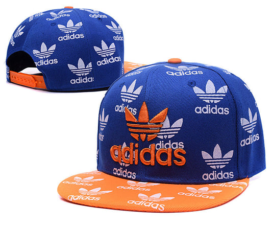 Les casquettes snapback adidas combinent parfaitement un design moderne et une fonctionnalité optimale, idéales pour un look sportif et urbain.