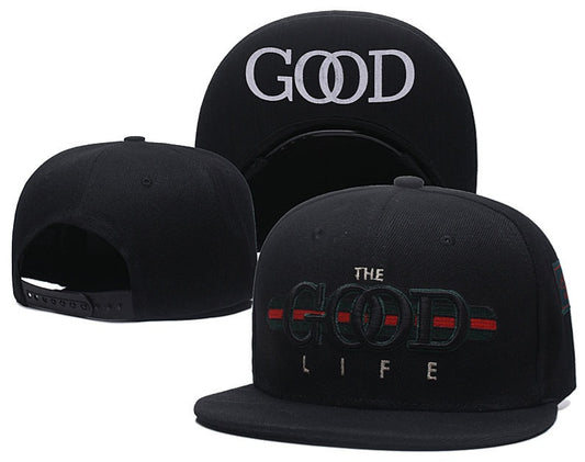 Les casquettes snapback unisexe combinent parfaitement un design moderne et une fonctionnalité optimale, idéales pour un look sportif et urbain.