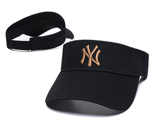Les casquettes New Era unisexe sont une référence.

 incontournable pour ceux qui recherchent un accessoire à la fois tendance et fonctionnel.

En plus, leur design emblématique, associé à des matériaux de qualité.