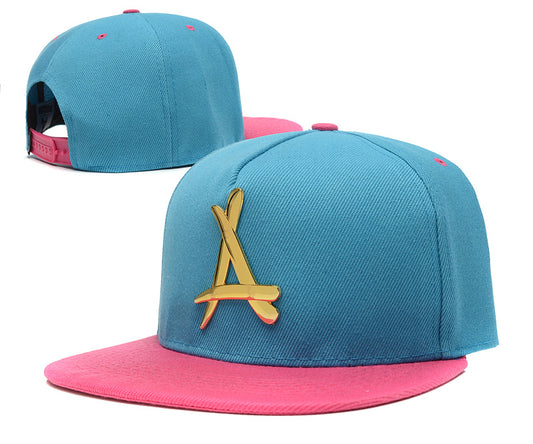 Les casquettes snapback unisexe combinent parfaitement un design moderne et une fonctionnalité optimale, idéales pour un look sportif et urbain.