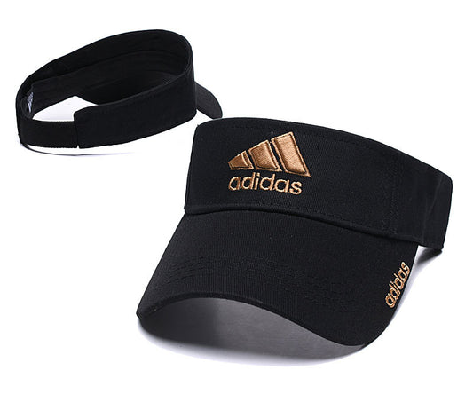 Les casquettes snapback adidas combinent parfaitement un design moderne et une fonctionnalité optimale, idéales pour un look sportif et urbain.