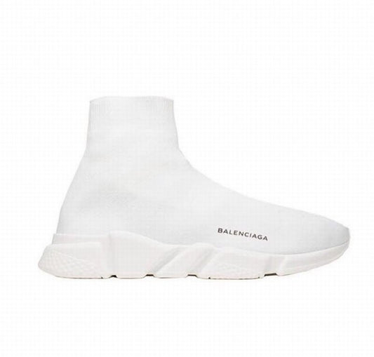 les sneakers Balenciaga Triple S "Beige Green Yellow" Femme sont un témoignage de l'engagement de Balenciaga à combiner style et innovation.