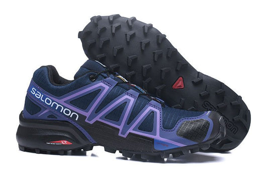Les baskets Salomon Speed Cross III 1 Femme sont un témoignage de l'engagement de Salomon à combiner style et innovation.