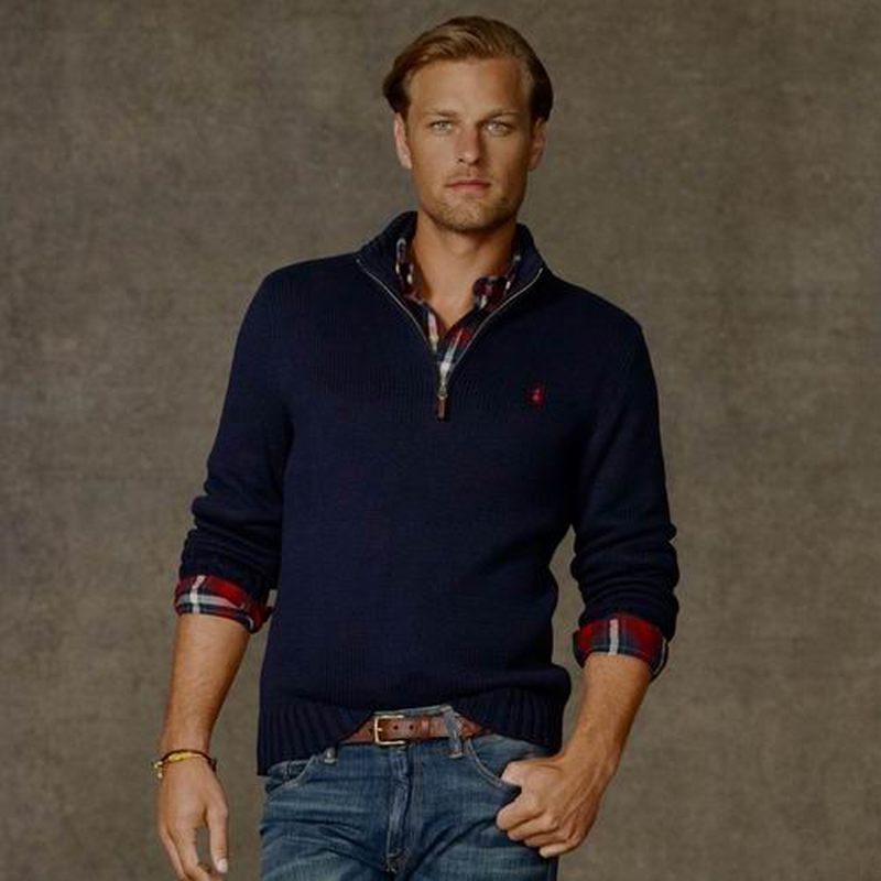 Les pulls Polo Ralph Lauren combinent élégance et confort avec une maîtrise inégalée.