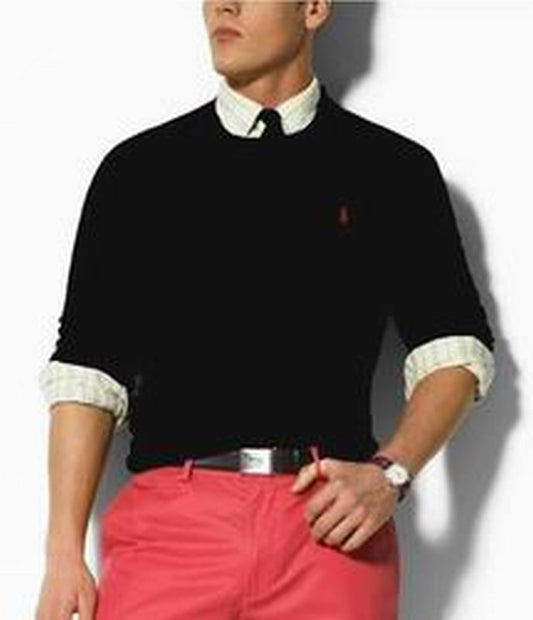 Les pulls Polo Ralph Lauren combinent élégance et confort avec une maîtrise inégalée.