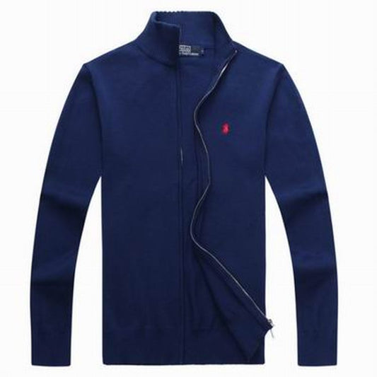 Les pulls Polo Ralph Lauren combinent élégance et confort avec une maîtrise inégalée.