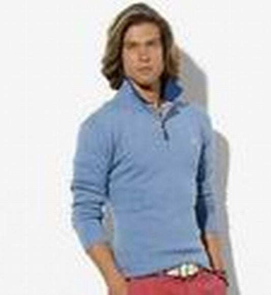 Les pulls Polo Ralph Lauren combinent élégance et confort avec une maîtrise inégalée.