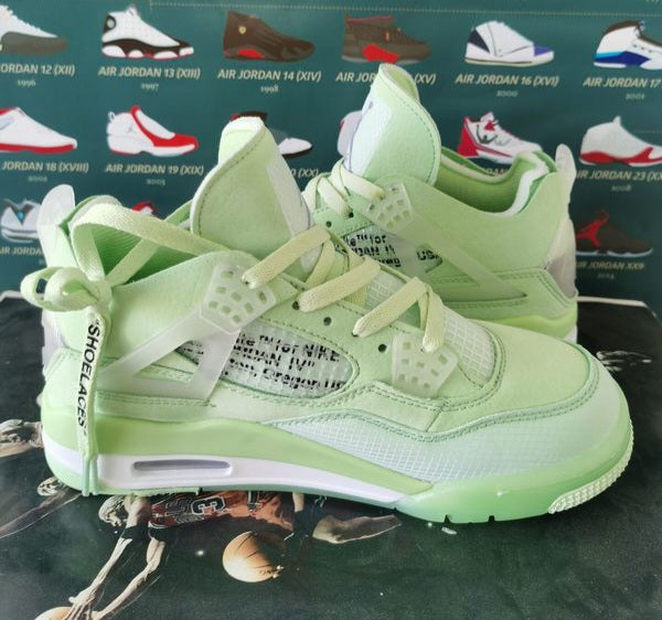 Les baskets Air Jordan 04 femme permettent de personnaliser votre style .En résumé, les Union X Air Jordan 04 femme incarnent le style.