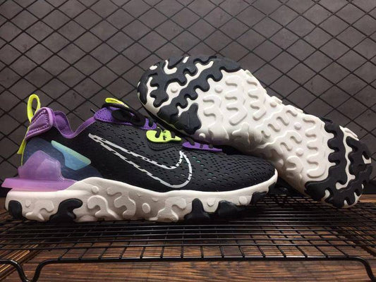 Les baskets Nike Renew Run Black Femme sont un témoignage de l'engagement de Nike à combiner style et innovation.