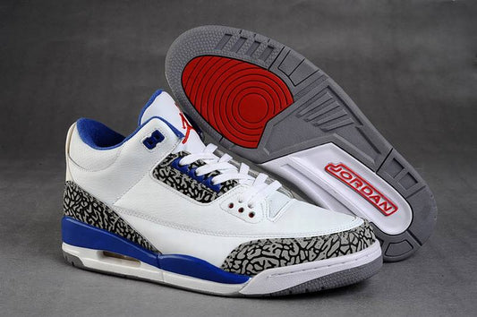 Les baskets Air Jordan 3 Triple White Femme permettent de personnaliser votre style tout en bénéficiant d’un confort supérieur.les Air Jordan 3 Triple.