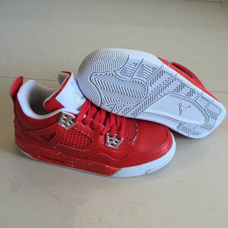 Les baskets Air Jordan 04 femme permettent de personnaliser votre style .En résumé, les Union X Air Jordan 04 femme incarnent le style.