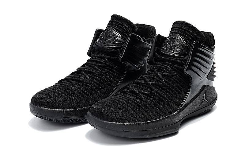 Les baskets Air Jordan 31 Femme permettent de personnaliser votre style tout en  d’un confort supérieur.