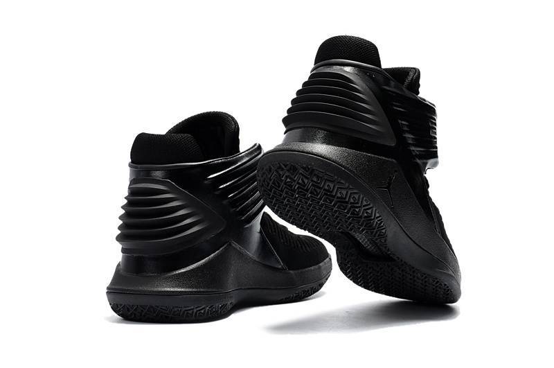 Les baskets Air Jordan 31 Femme permettent de personnaliser votre style tout en  d’un confort supérieur.