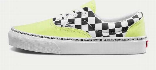 Les baskets Vans Femme se distinguent par leur style intemporel et leur esprit californien décontracté, faisant d’elles un symbole de liberté et d’individualité.