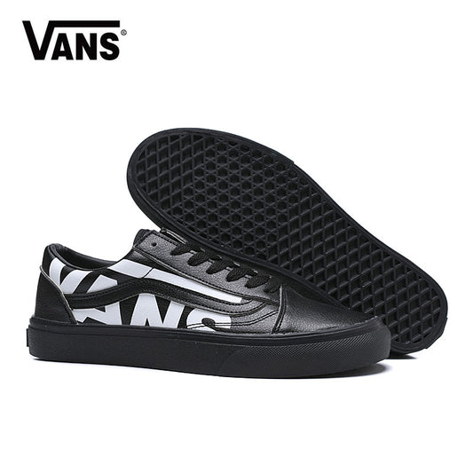 Les baskets Vans Femme se distinguent par leur style intemporel et leur esprit californien décontracté, faisant d’elles un symbole de liberté et d’individualité.