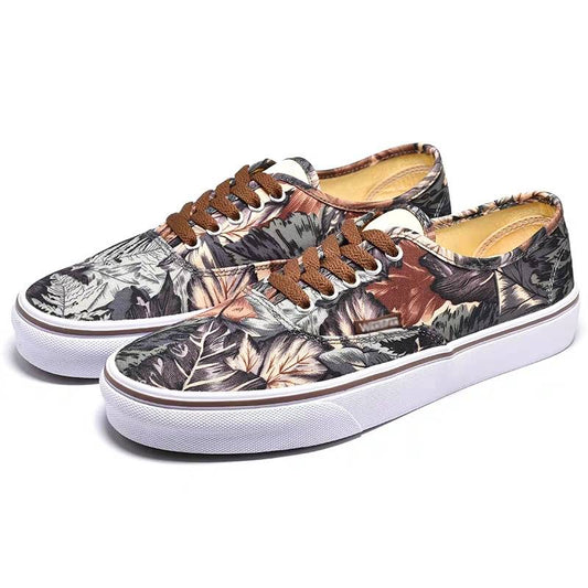 Les baskets Vans Femme se distinguent par leur style intemporel et leur esprit californien décontracté, faisant d’elles un symbole de liberté et d’individualité.