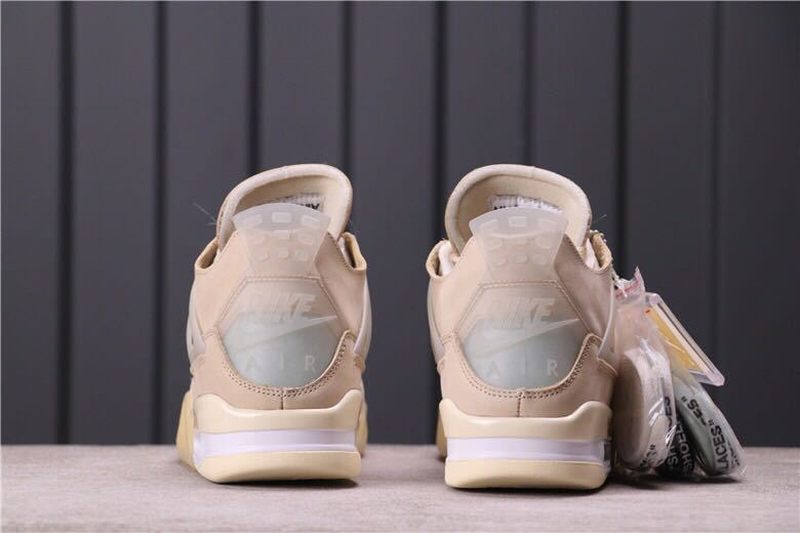 Les baskets Air Jordan 4 femme permettent de personnaliser votre style .En résumé, les Union X Air Jordan 04 femme incarnent le style.