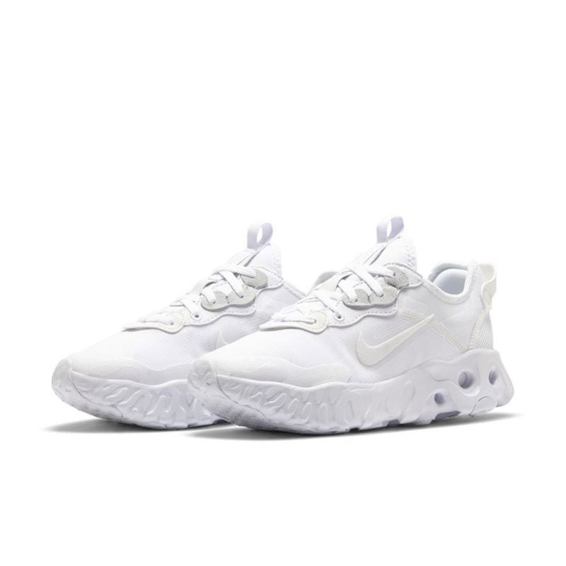 Résultant de l'innovation continue de Nike, les baskets Nike React Art3mis Femme illustrent l'engagement de la marque à allier design et technologie.