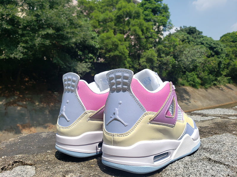 Les baskets Air Jordan 4 femme permettent de personnaliser votre style .En résumé, les Union X Air Jordan 04 femme incarnent le style.