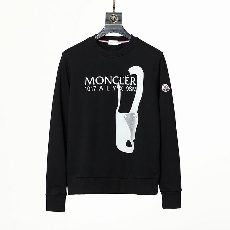 Le sweat Moncler combine élégance et confort. Son design raffiné et ses matériaux haut de gamme en font un choix incontournable pour les amateurs de mode.