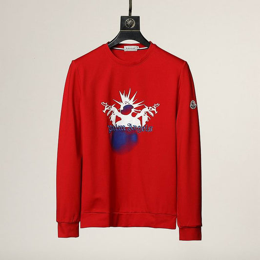 Le sweat Moncler combine élégance et confort. Son design raffiné et ses matériaux haut de gamme en font un choix incontournable pour les amateurs de mode.
