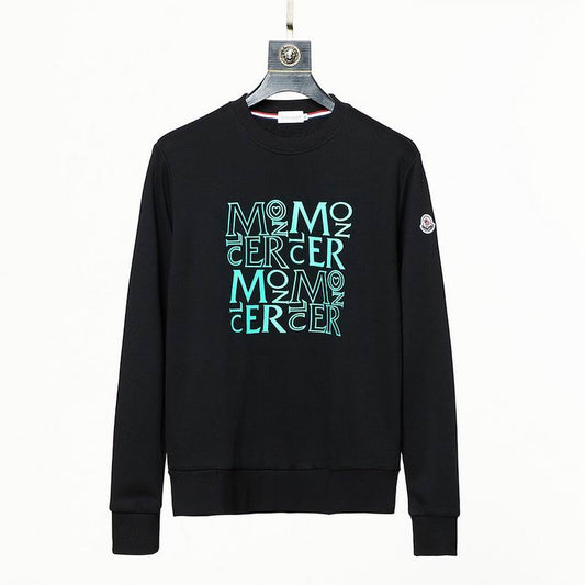 Le sweat Moncler combine élégance et confort. Son design raffiné et ses matériaux haut de gamme en font un choix incontournable pour les amateurs de mode.