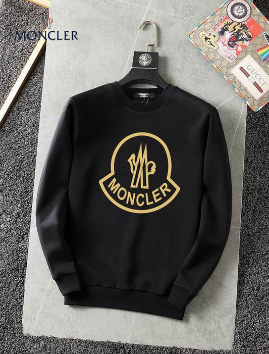 Le sweat Moncler combine élégance et confort. Son design raffiné et ses matériaux haut de gamme en font un choix incontournable pour les amateurs de mode.