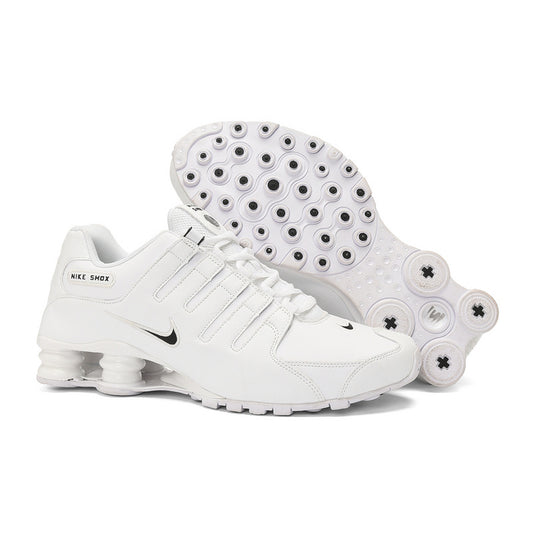 Les baskets Nike Shox NZ Femme représentent une évolution sophistiquée dans la gamme Shox.