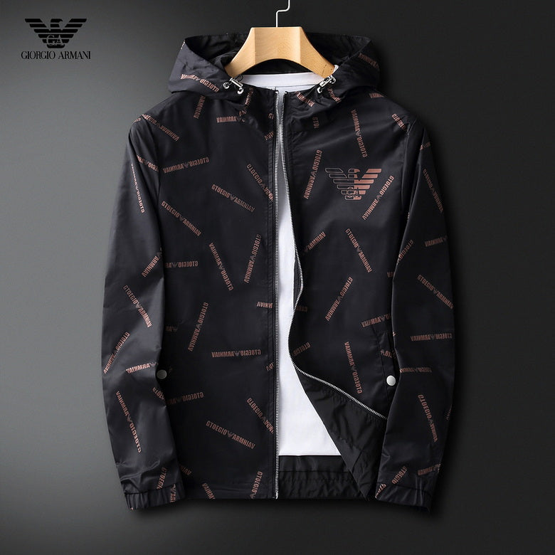 Les vestes Armani allient élégance et modernité. Leur design sophistiqué et leurs matériaux haut de gamme en font un choix incontournable.pas cher. Le moins cher.