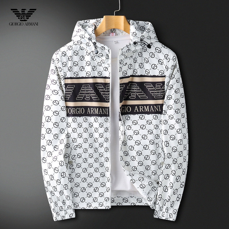 Les vestes Armani allient élégance et modernité. Leur design sophistiqué et leurs matériaux haut de gamme en font un choix incontournable.pas cher. Le moins cher.