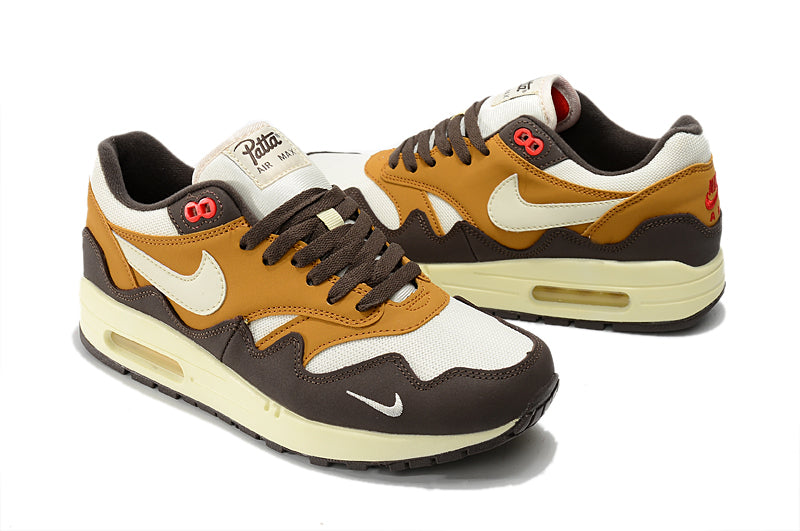 Les baskets Nike Air Max 1 Femme incarnent l’héritage emblématique de la marque Nike, combinant un design intemporel avec des touches modernes.