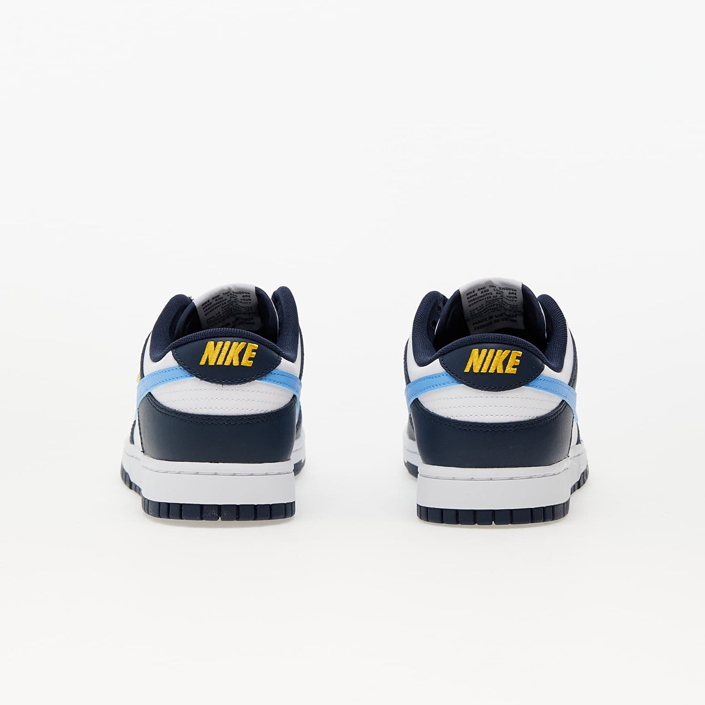 Les baskets Nike SB Dunk allient un style emblématique à un confort supérieur. Leur design légendaire et leurs matériaux de haute qualité. Pas cher.le moins cher .