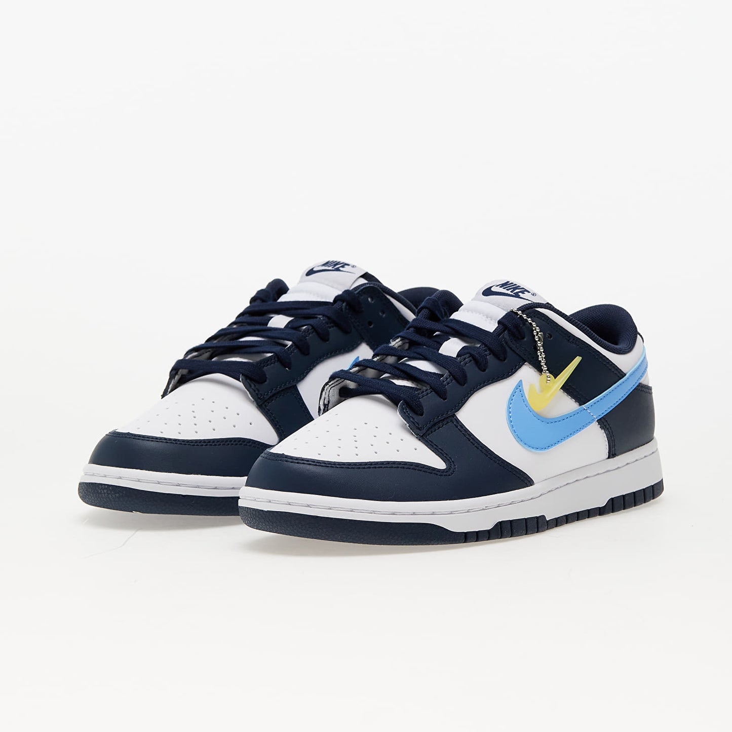 Les baskets Nike SB Dunk allient un style emblématique à un confort supérieur. Leur design légendaire et leurs matériaux de haute qualité. Pas cher.le moins cher .