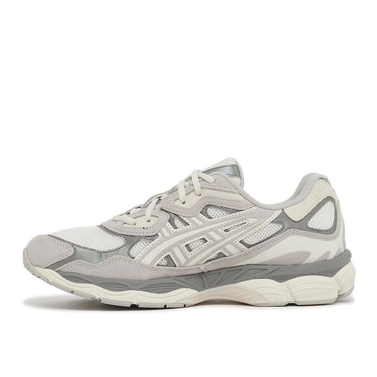 Les baskets Asics offrent une combinaison parfaite de style et de performance. Leur design élégant et leurs technologies de pointe les rendent idéales pour les couleur.