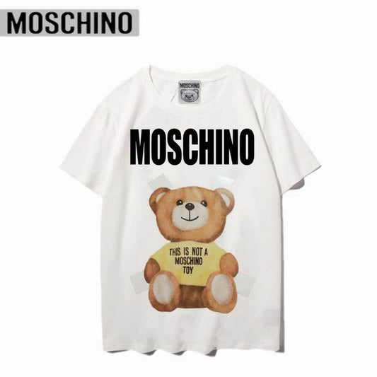 T-shirts Moschino Femme offrent une élégance et un confort inégalés.